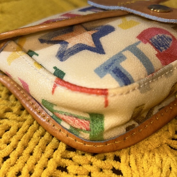 Vintage Dooney & Bourke Coated Canvas Pouch - Picture 16 of 16